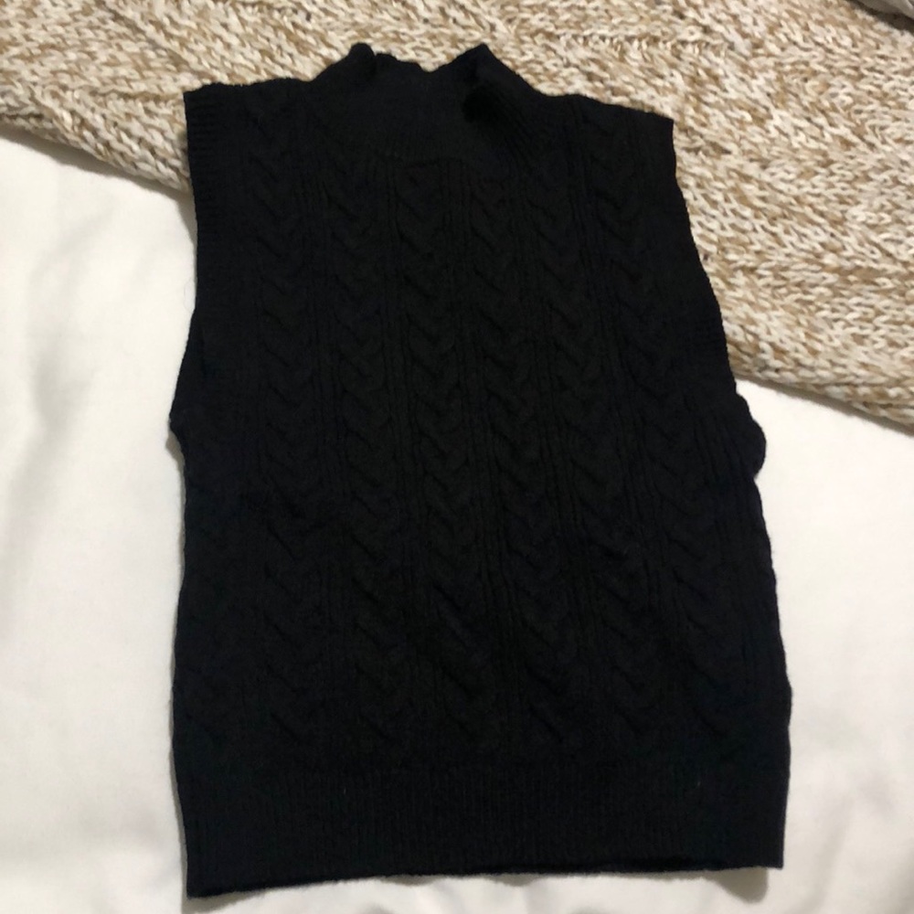 High neck top